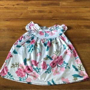 Adorable Sweetness pink floral short sleeve blouse in size 6